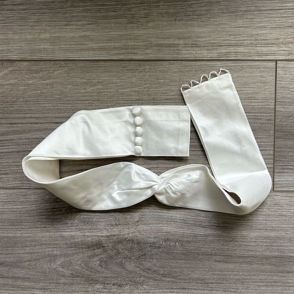 Ivory silk bridal belt, never worn, handmade